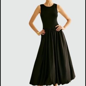 Pleated round neck dress casual style